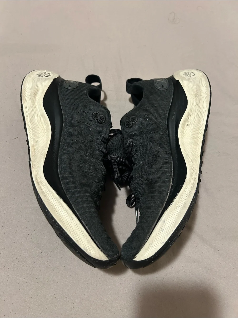 Nike Black Knit Athletic Sneakers with Cream Sole and Red Lining